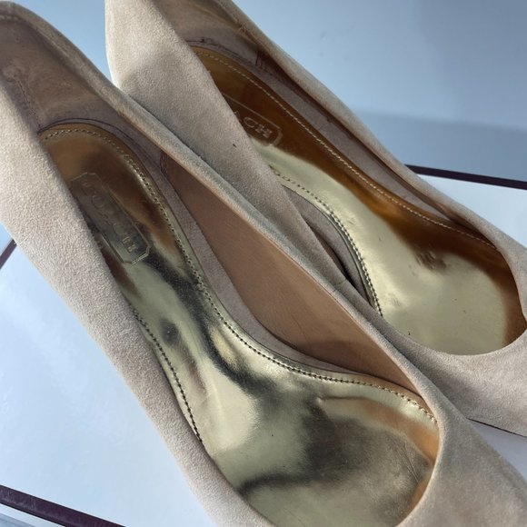COACH BEIGE SUEDE LEATHER PUMPS HEALS NEUTAL COLOR, SIZE 6B - Picture 11 of 12